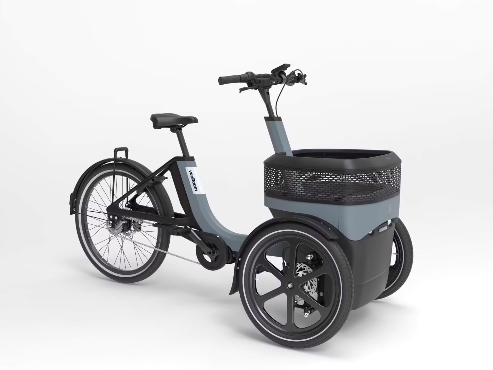 Dreirad Lastenrad in grau blau von der Seite auf weißem Hintergrund