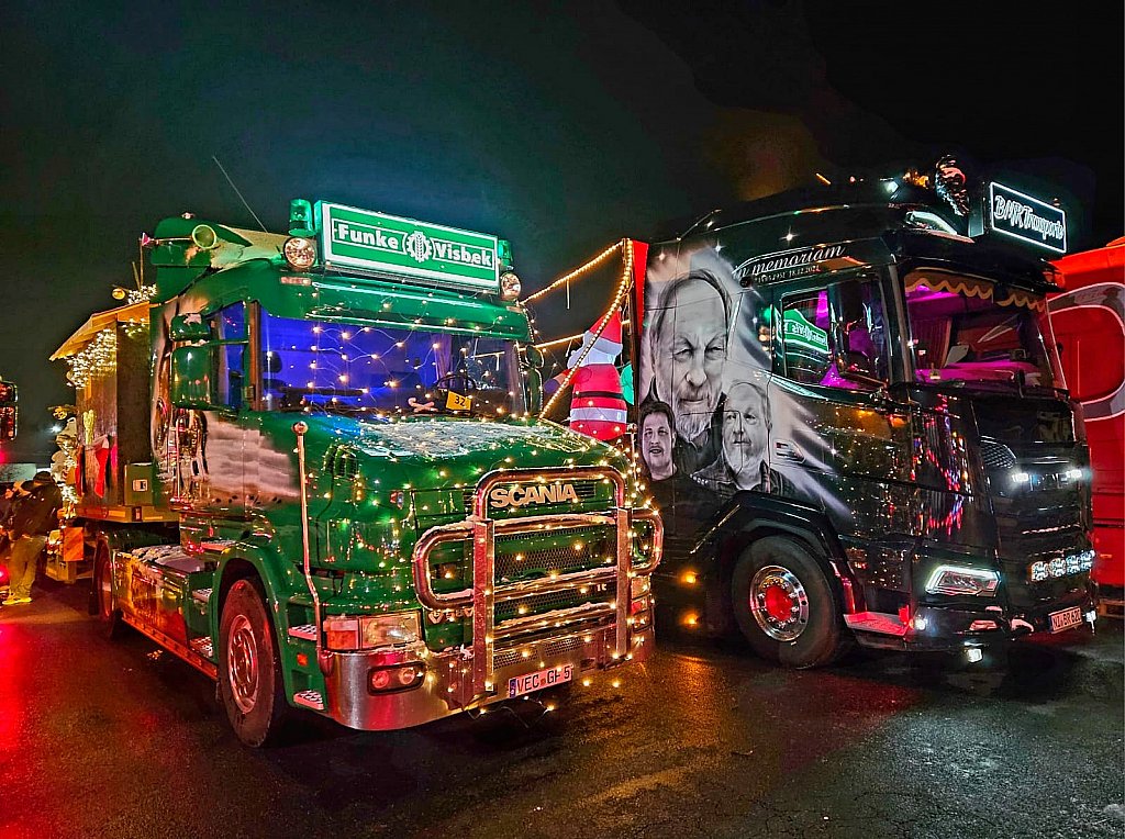 Lichterglanz-Festwagen