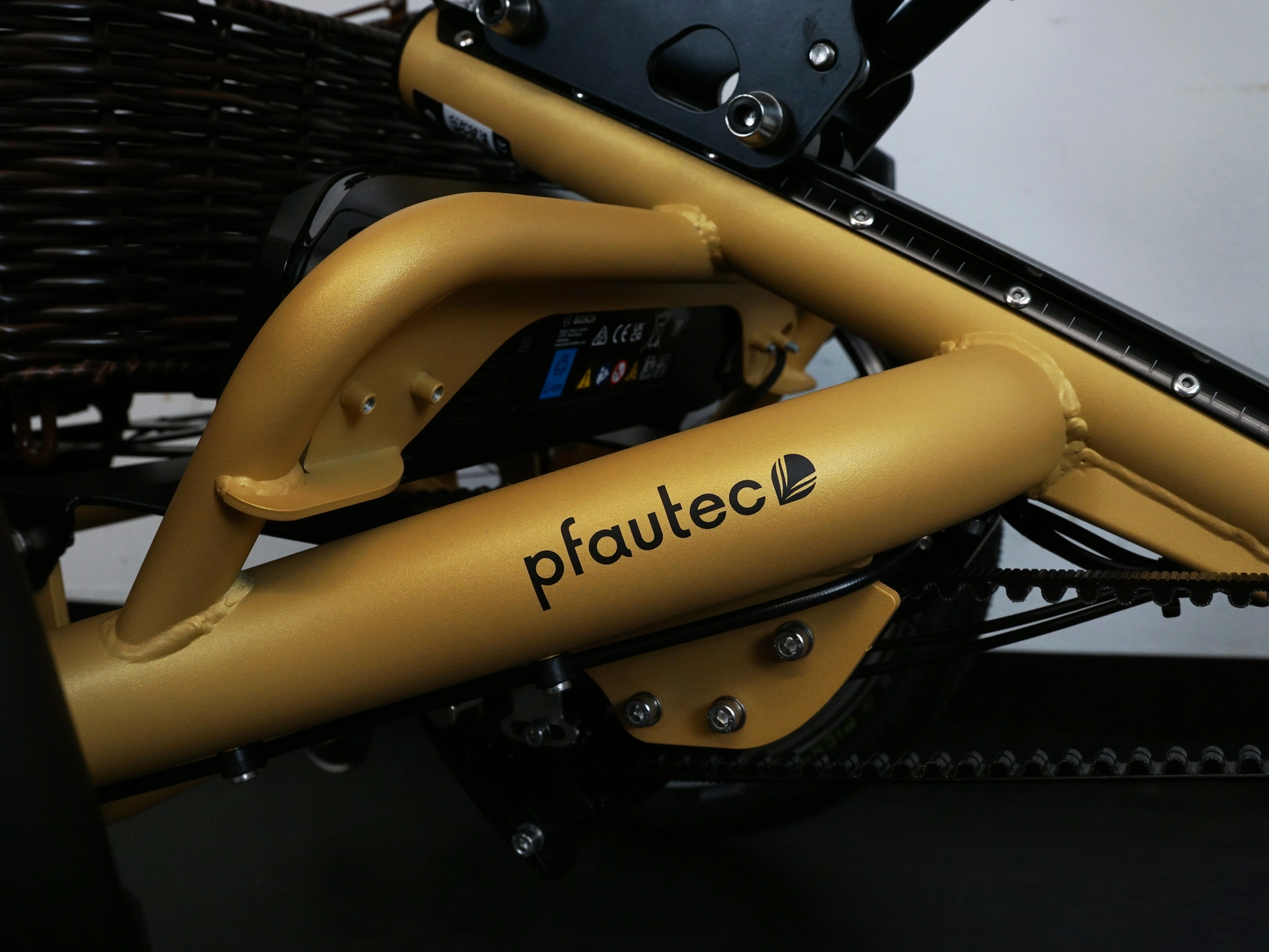 pfautec-movi-cx-logo-auf-rahmen