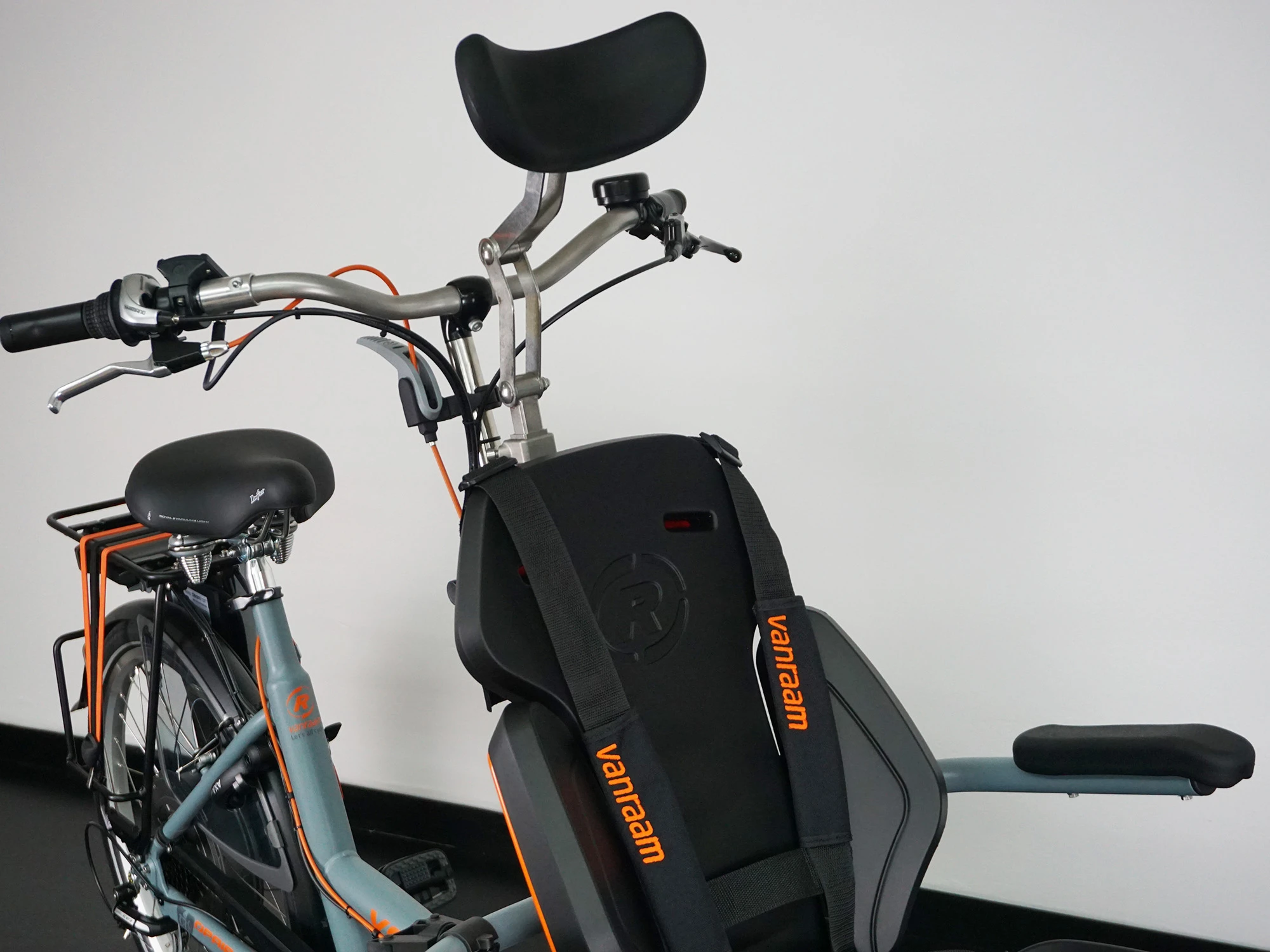 Sessel mit Kopfstütze